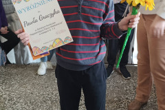 657318872_122275696544087531_8097669258880602091_n